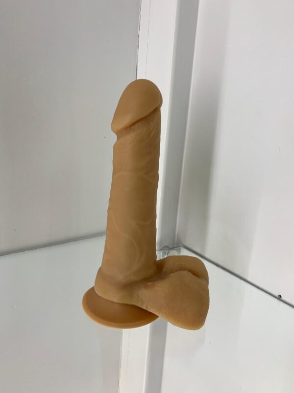 Dildo con ventosa 16cm x 3.5cm